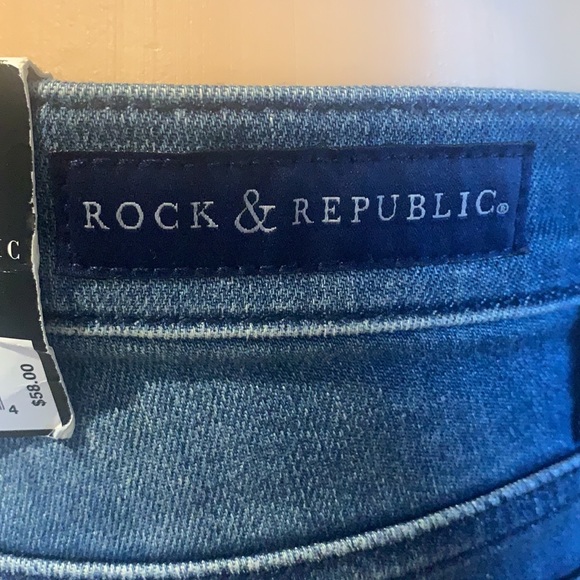 NWT studded jean shorts - Picture 5 of 7